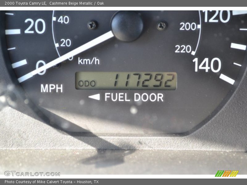 Cashmere Beige Metallic / Oak 2000 Toyota Camry LE