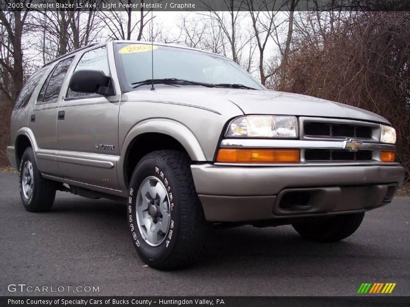 Light Pewter Metallic / Graphite 2003 Chevrolet Blazer LS 4x4