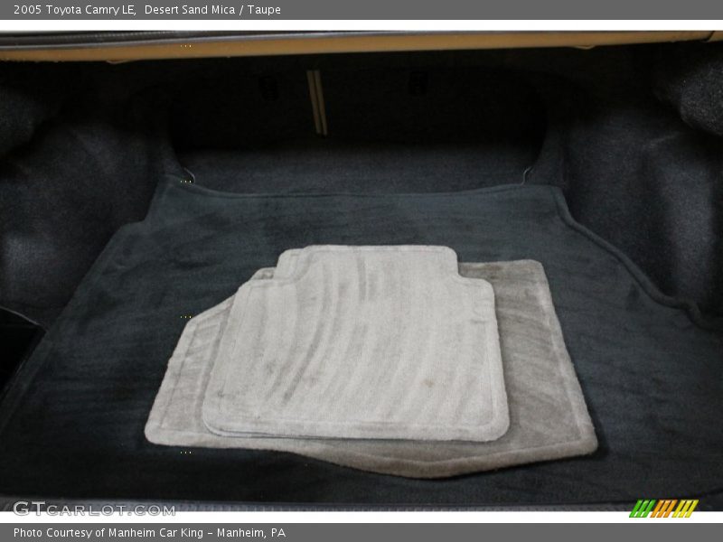 Desert Sand Mica / Taupe 2005 Toyota Camry LE