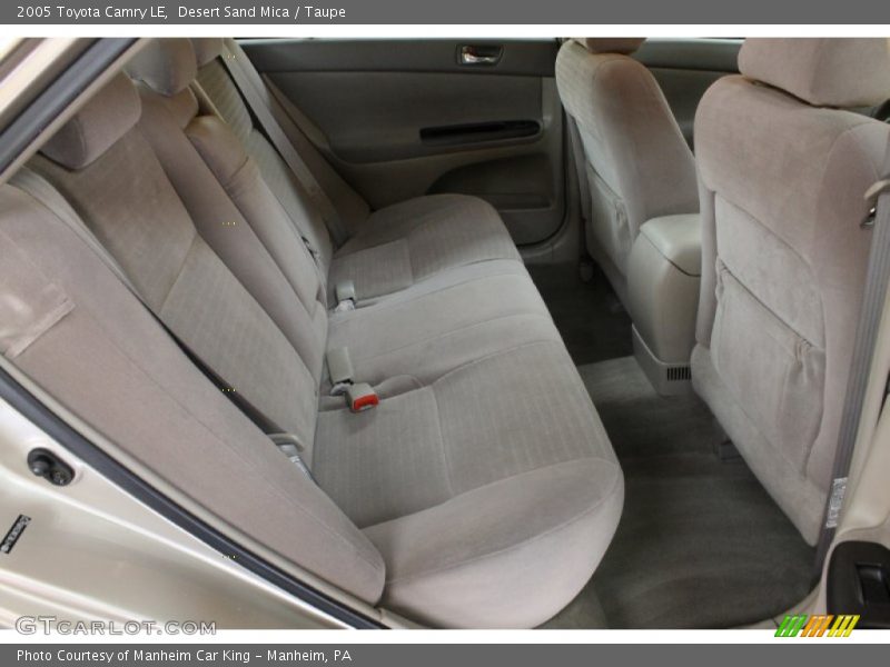 Desert Sand Mica / Taupe 2005 Toyota Camry LE