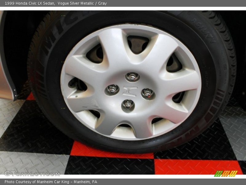 Vogue Silver Metallic / Gray 1999 Honda Civic LX Sedan