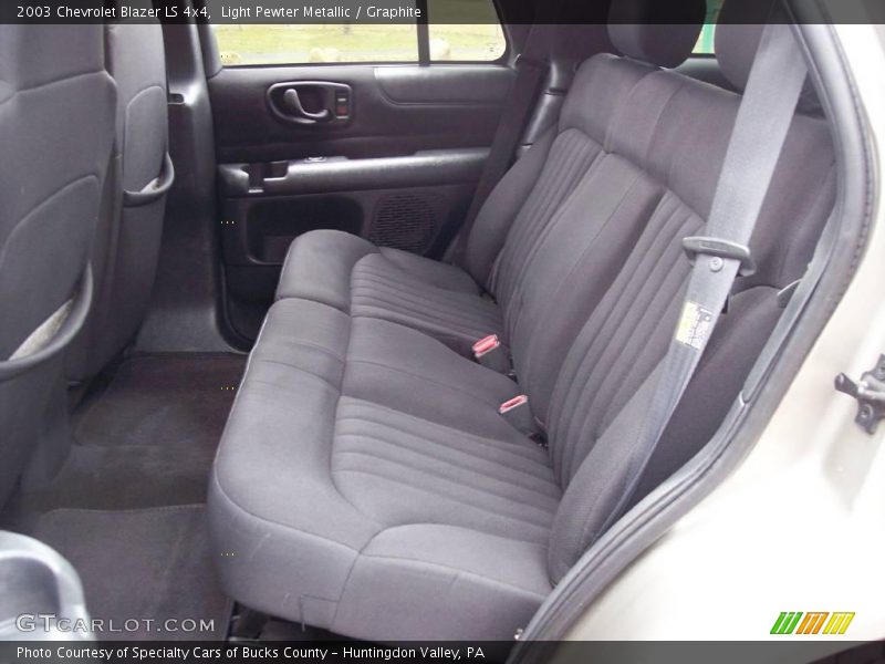 Light Pewter Metallic / Graphite 2003 Chevrolet Blazer LS 4x4