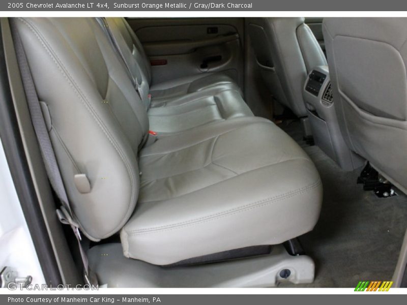 Sunburst Orange Metallic / Gray/Dark Charcoal 2005 Chevrolet Avalanche LT 4x4