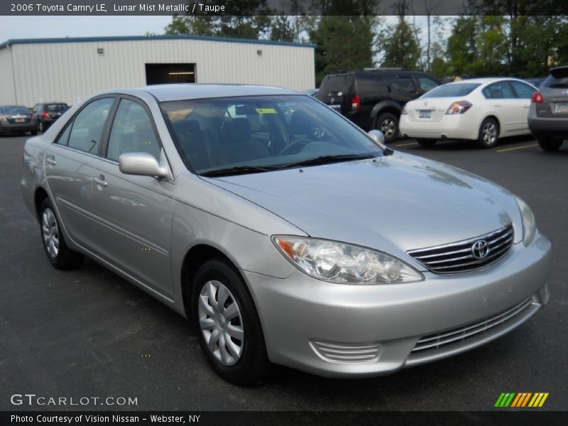 Lunar Mist Metallic / Taupe 2006 Toyota Camry LE