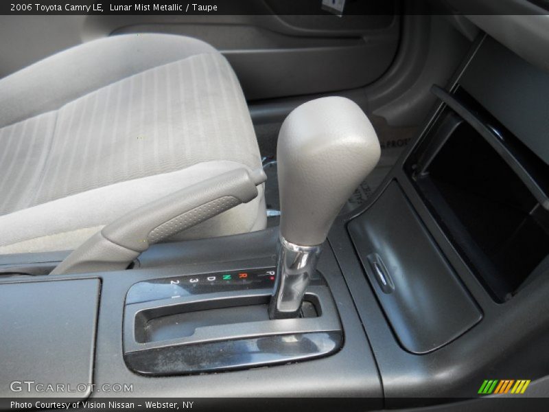 Lunar Mist Metallic / Taupe 2006 Toyota Camry LE