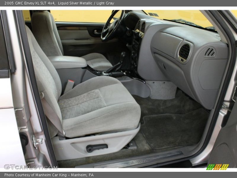 Liquid Silver Metallic / Light Gray 2005 GMC Envoy XL SLT 4x4