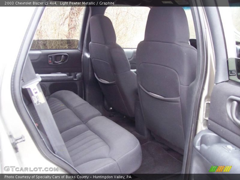 Light Pewter Metallic / Graphite 2003 Chevrolet Blazer LS 4x4