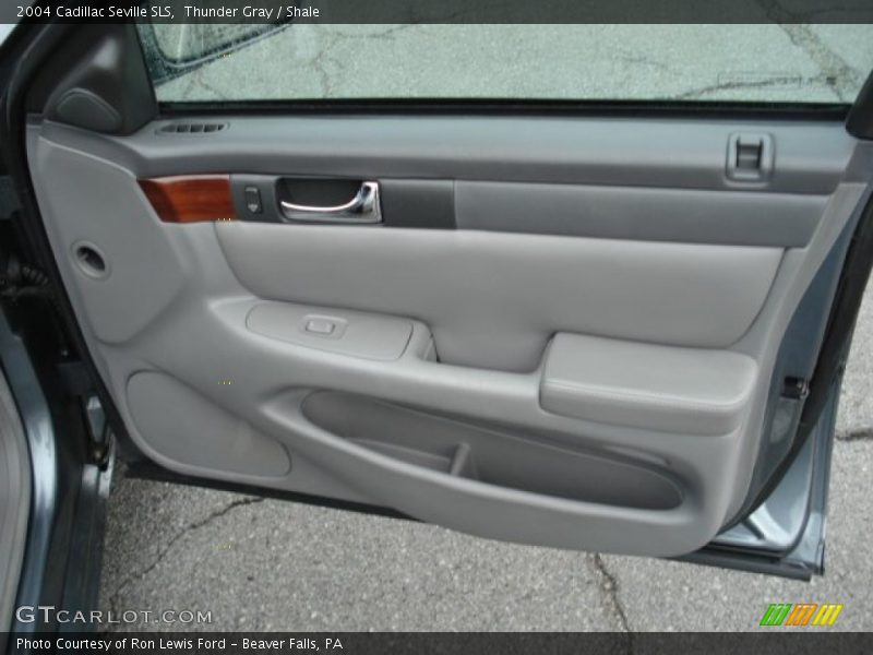 Thunder Gray / Shale 2004 Cadillac Seville SLS