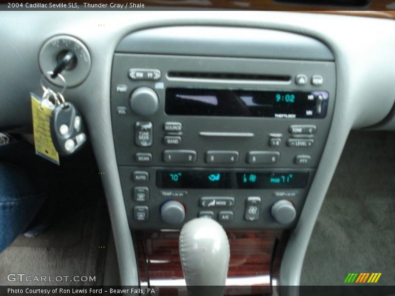 Thunder Gray / Shale 2004 Cadillac Seville SLS
