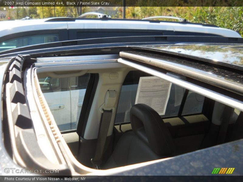 Black / Pastel Slate Gray 2007 Jeep Compass Limited 4x4