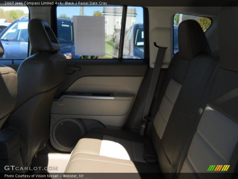 Black / Pastel Slate Gray 2007 Jeep Compass Limited 4x4