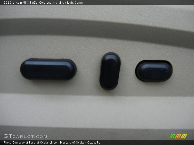 Gold Leaf Metallic / Light Camel 2010 Lincoln MKX FWD