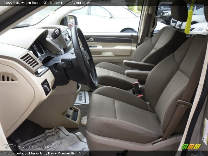 Blonde Maple / Gobi Beige 2009 Volkswagen Routan SE