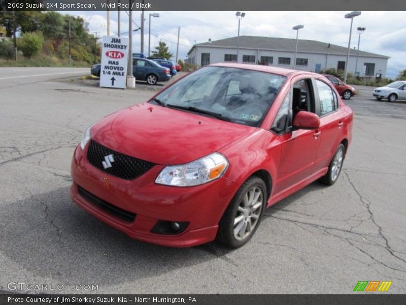 Front 3/4 View of 2009 SX4 Sport Sedan