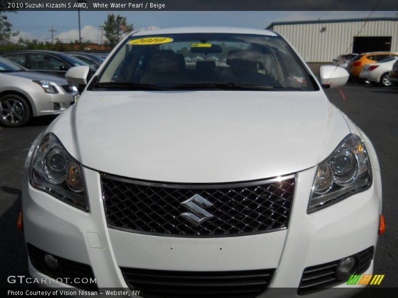 White Water Pearl / Beige 2010 Suzuki Kizashi S AWD