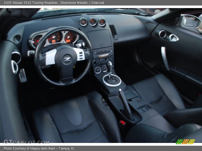 Dashboard of 2005 350Z Touring Roadster