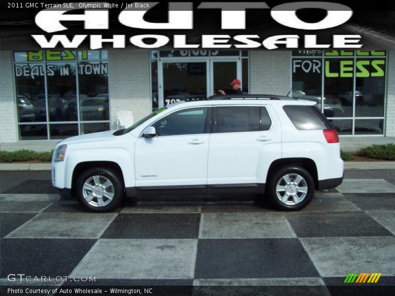 Olympic White / Jet Black 2011 GMC Terrain SLE