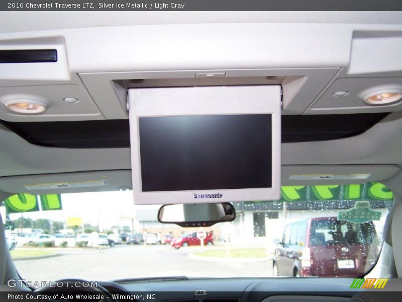Silver Ice Metallic / Light Gray 2010 Chevrolet Traverse LTZ