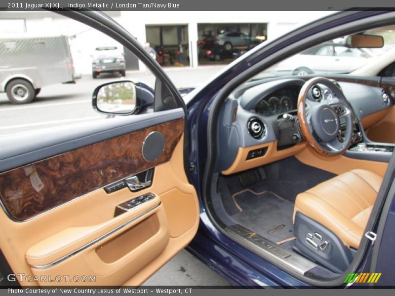 Indigo Metallic / London Tan/Navy Blue 2011 Jaguar XJ XJL