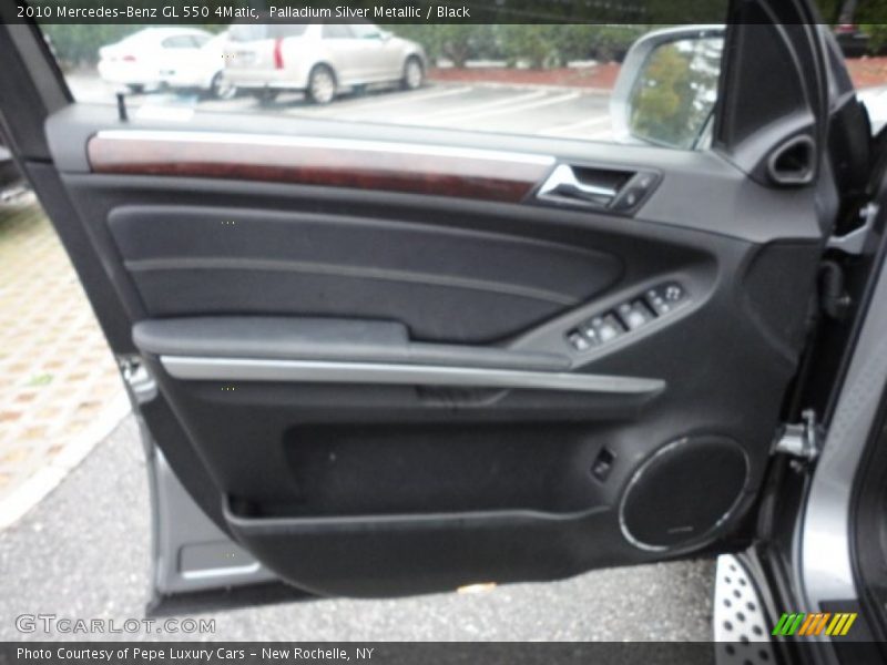 Palladium Silver Metallic / Black 2010 Mercedes-Benz GL 550 4Matic