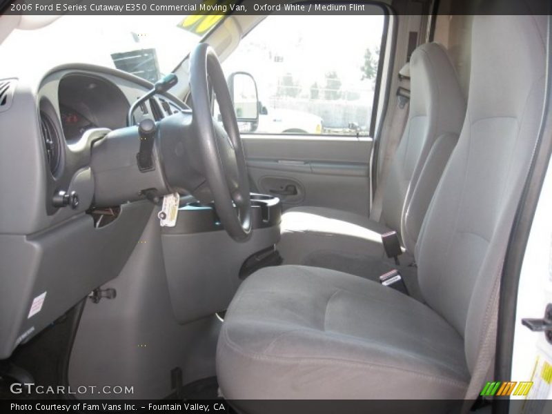 Oxford White / Medium Flint 2006 Ford E Series Cutaway E350 Commercial Moving Van