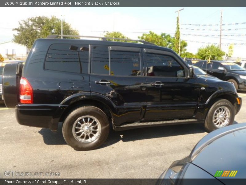 Midnight Black / Charcoal 2006 Mitsubishi Montero Limited 4x4