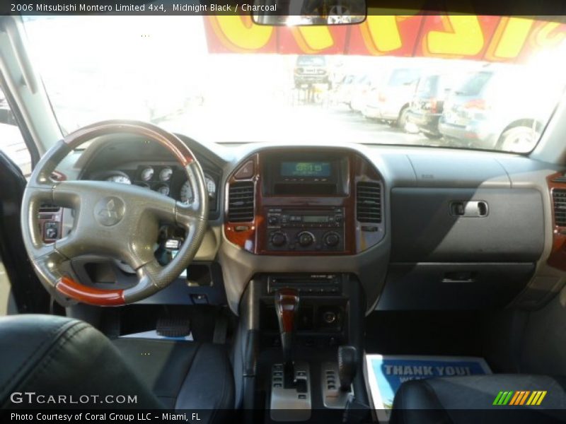 Midnight Black / Charcoal 2006 Mitsubishi Montero Limited 4x4