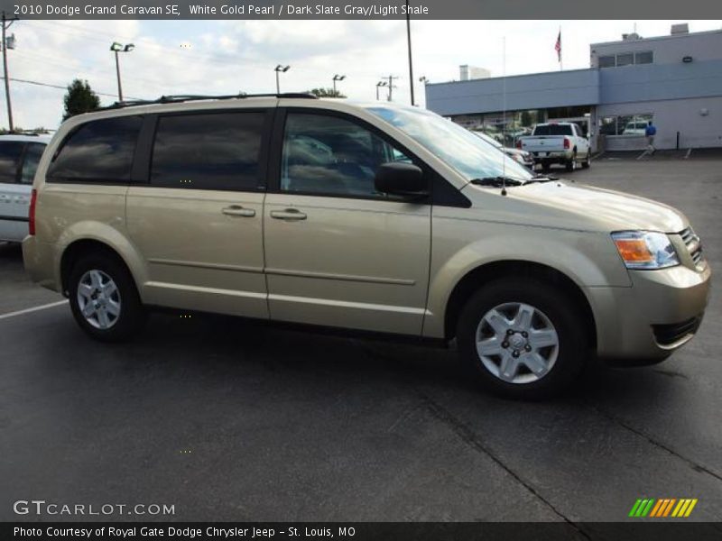 White Gold Pearl / Dark Slate Gray/Light Shale 2010 Dodge Grand Caravan SE