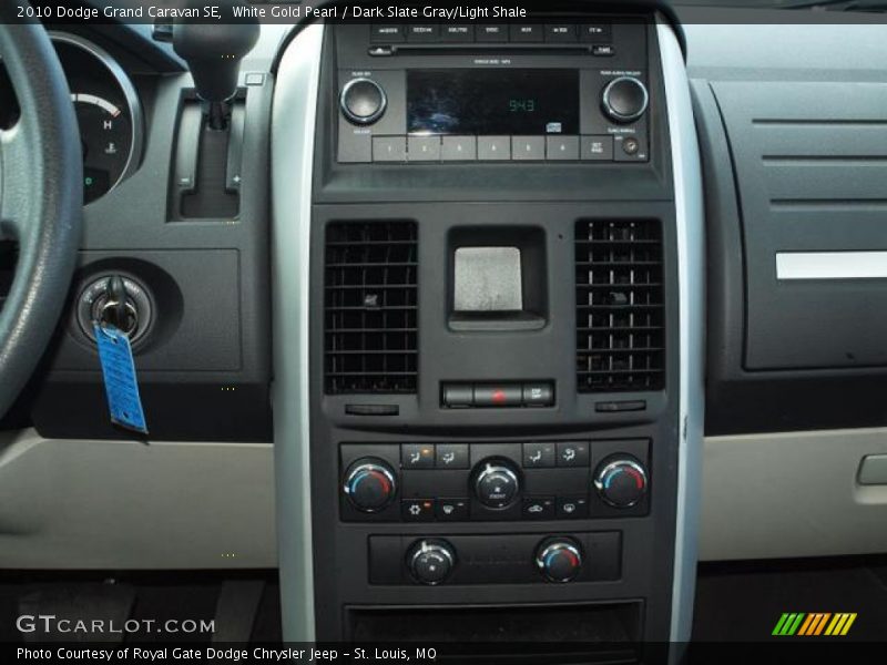 White Gold Pearl / Dark Slate Gray/Light Shale 2010 Dodge Grand Caravan SE