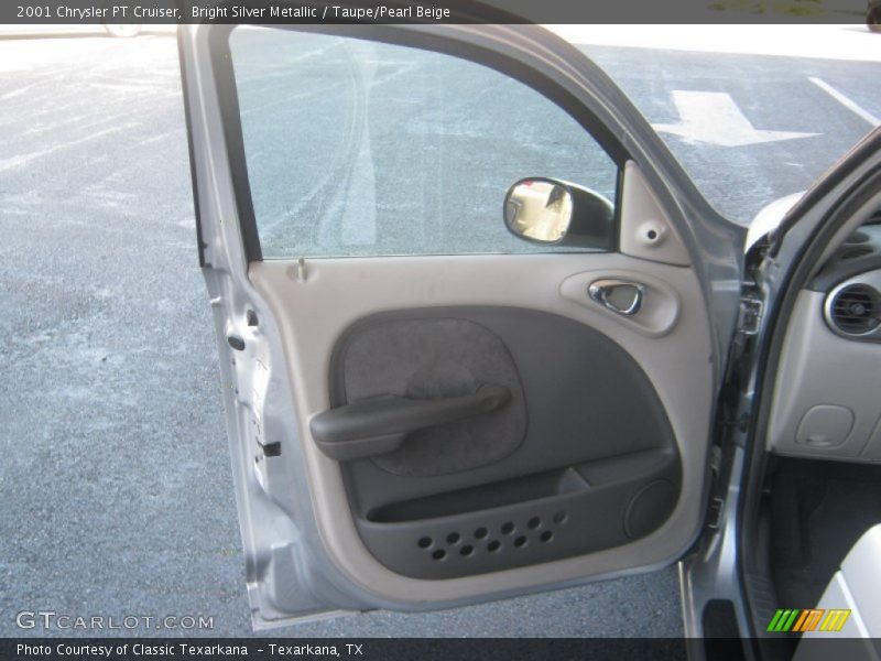 Bright Silver Metallic / Taupe/Pearl Beige 2001 Chrysler PT Cruiser