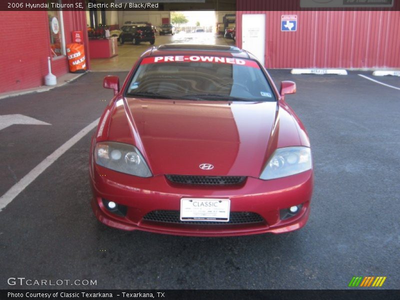 Electric Red / Black/Red 2006 Hyundai Tiburon SE