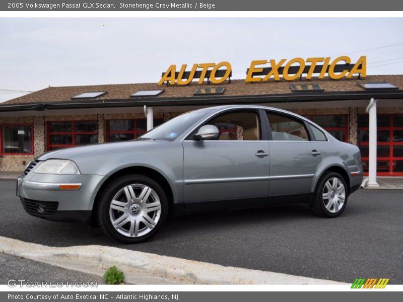 Stonehenge Grey Metallic / Beige 2005 Volkswagen Passat GLX Sedan