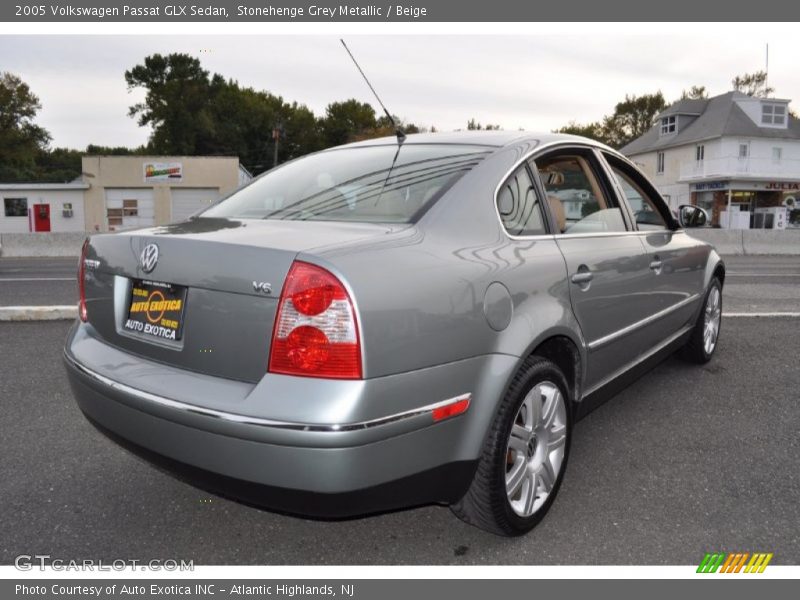 Stonehenge Grey Metallic / Beige 2005 Volkswagen Passat GLX Sedan