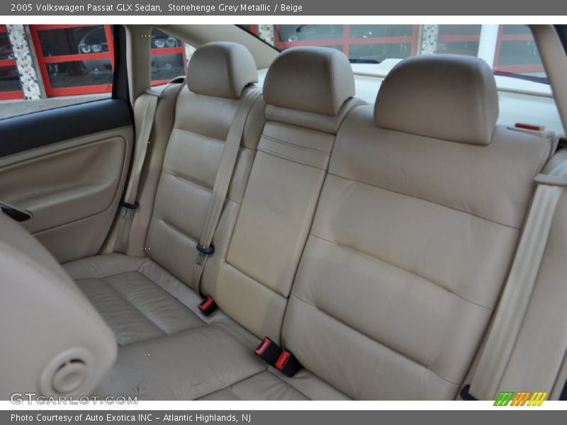  2005 Passat GLX Sedan Beige Interior