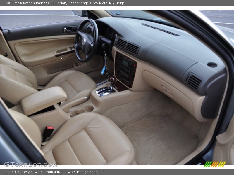  2005 Passat GLX Sedan Beige Interior