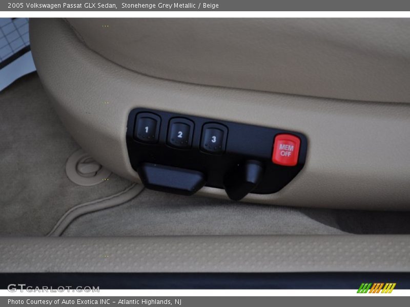 Stonehenge Grey Metallic / Beige 2005 Volkswagen Passat GLX Sedan