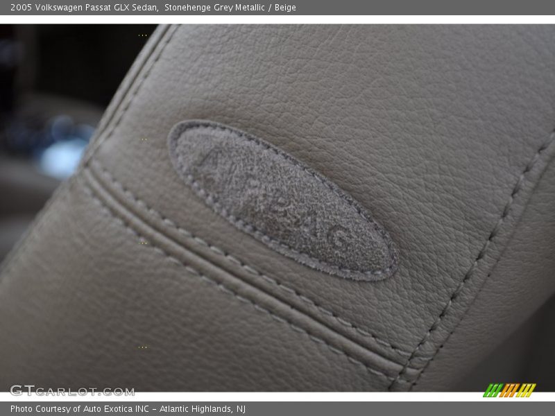 Stonehenge Grey Metallic / Beige 2005 Volkswagen Passat GLX Sedan