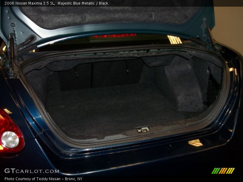 Majestic Blue Metallic / Black 2006 Nissan Maxima 3.5 SL
