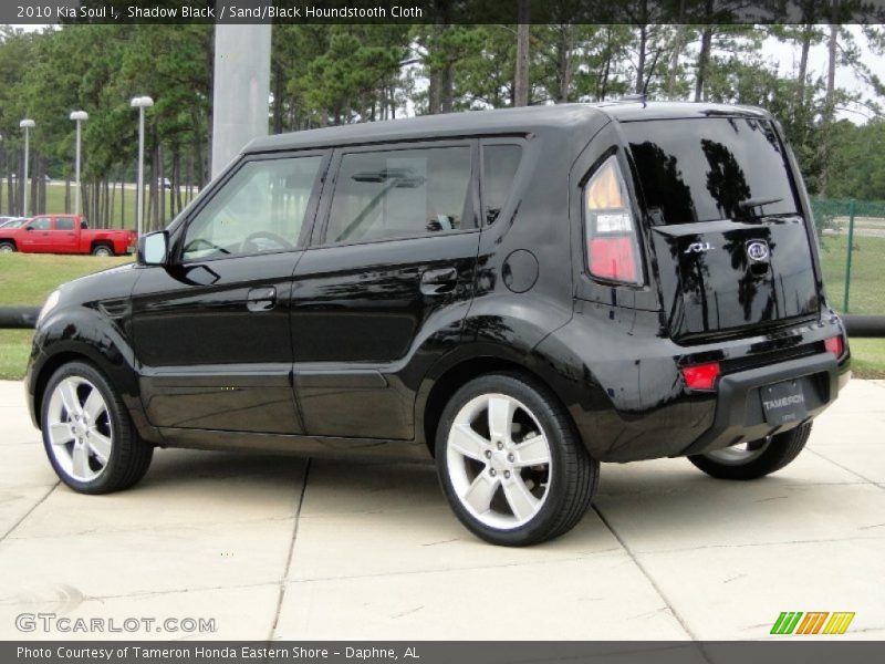 Shadow Black / Sand/Black Houndstooth Cloth 2010 Kia Soul !