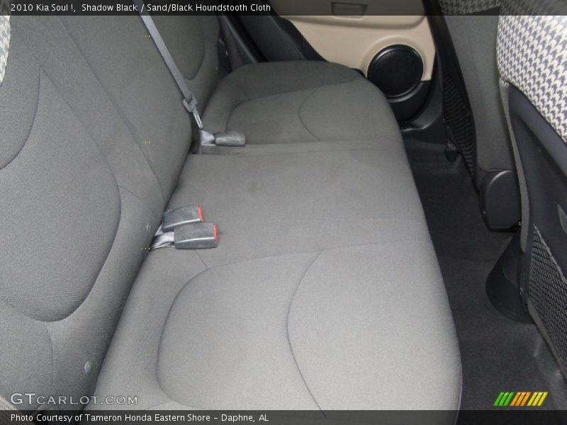 Shadow Black / Sand/Black Houndstooth Cloth 2010 Kia Soul !