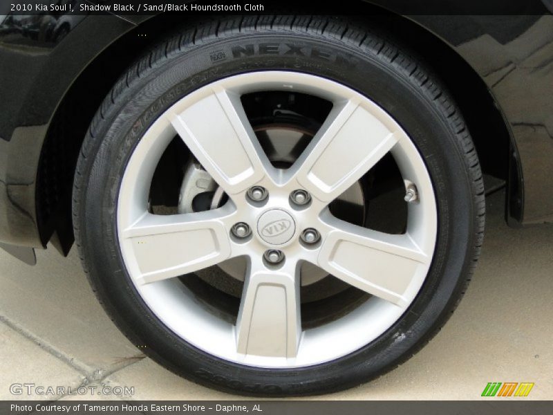 Shadow Black / Sand/Black Houndstooth Cloth 2010 Kia Soul !
