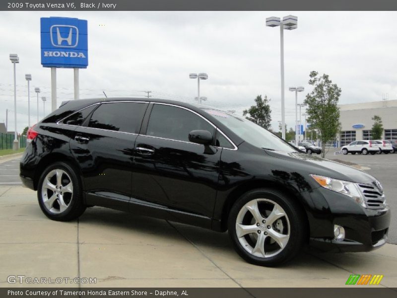 Black / Ivory 2009 Toyota Venza V6