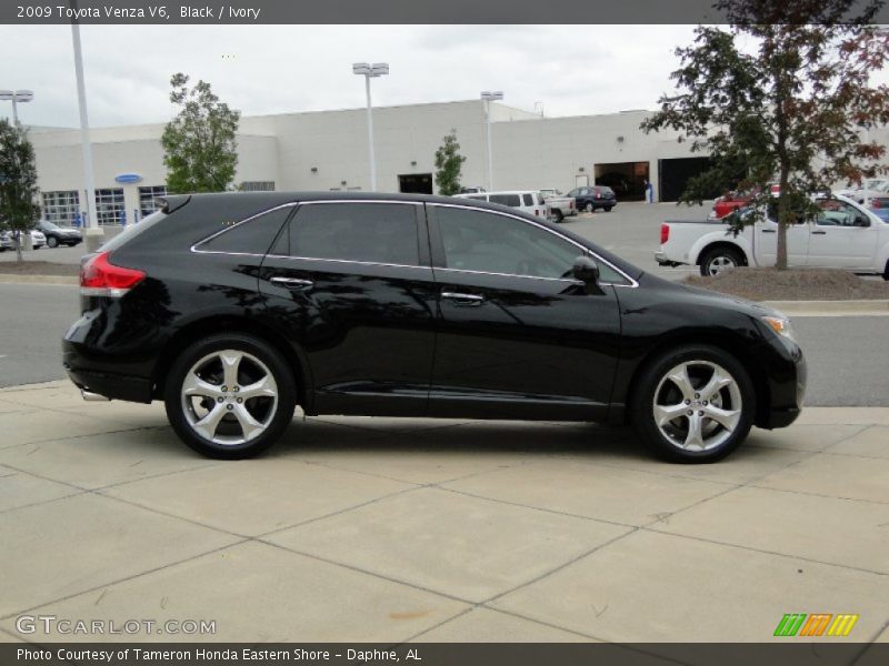 Black / Ivory 2009 Toyota Venza V6