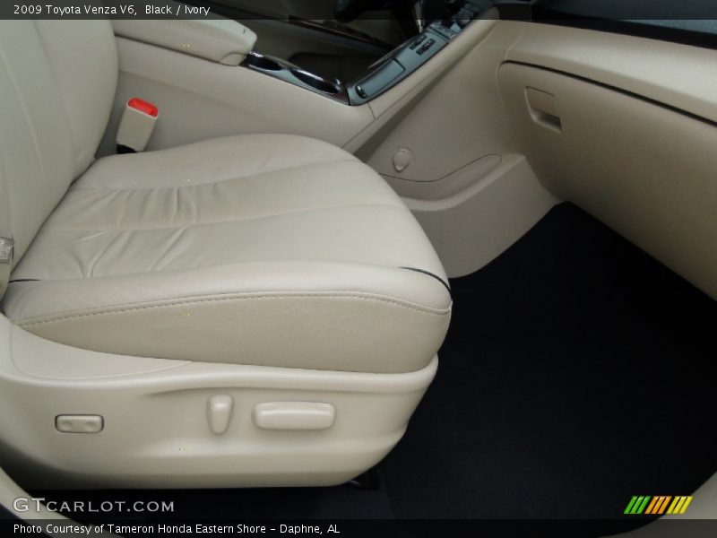 Black / Ivory 2009 Toyota Venza V6