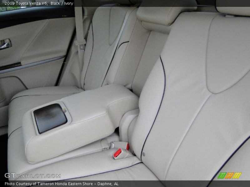 Black / Ivory 2009 Toyota Venza V6