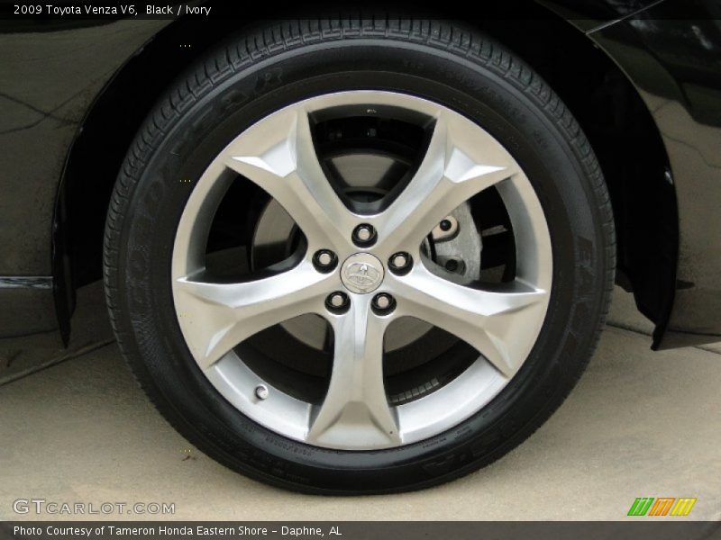 Black / Ivory 2009 Toyota Venza V6