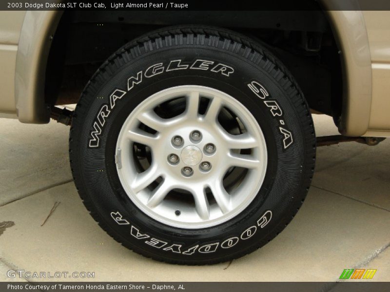  2003 Dakota SLT Club Cab Wheel