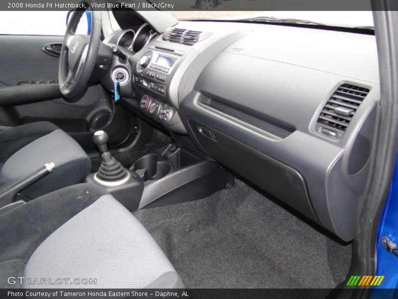 Dashboard of 2008 Fit Hatchback