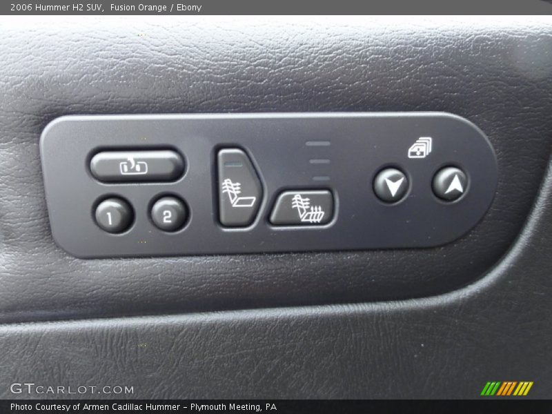 Controls of 2006 H2 SUV