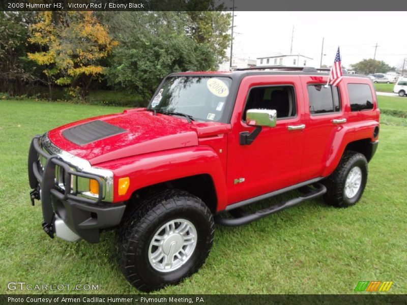 Front 3/4 View of 2008 H3 